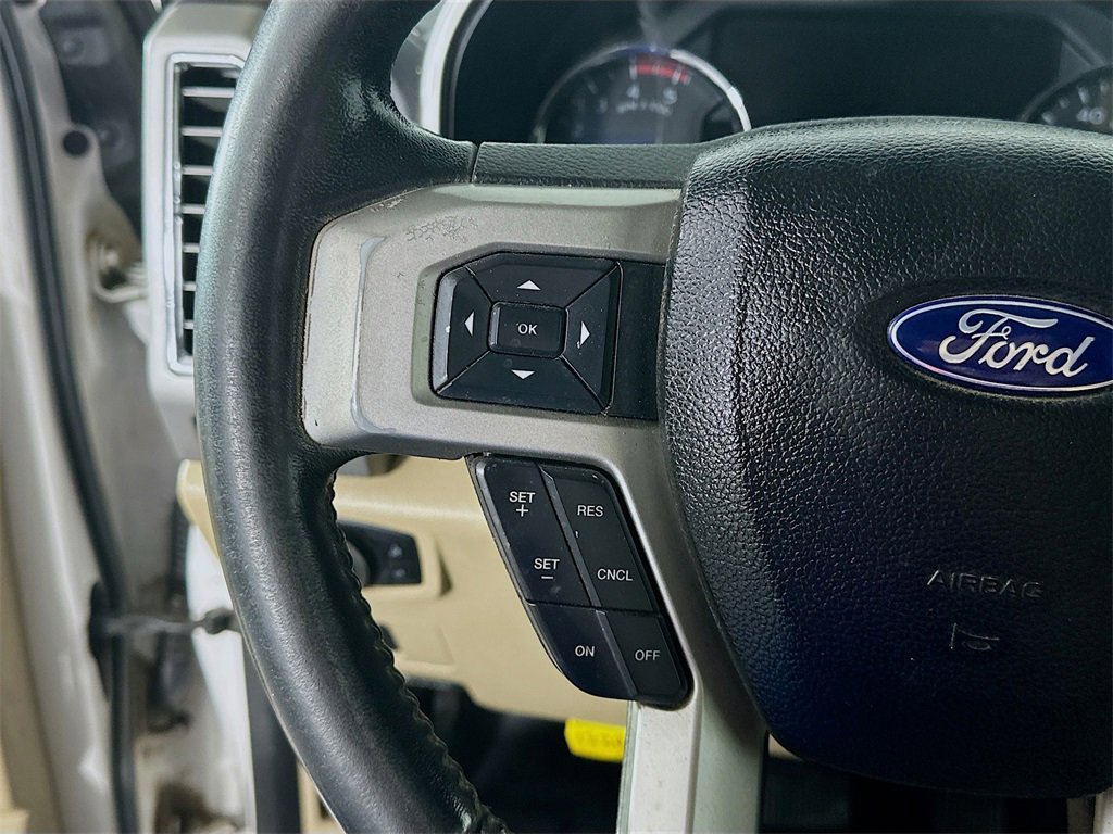 Used 2017 Ford F250 Lariat w/ FX4 Off-Road Package image 26