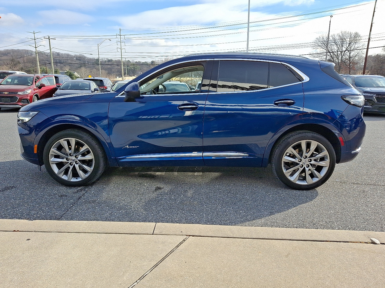 Certified 2023 Buick Envision Avenir image 4