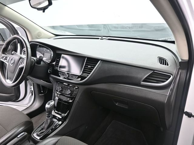 Used 2021 Buick Encore Preferred image 27