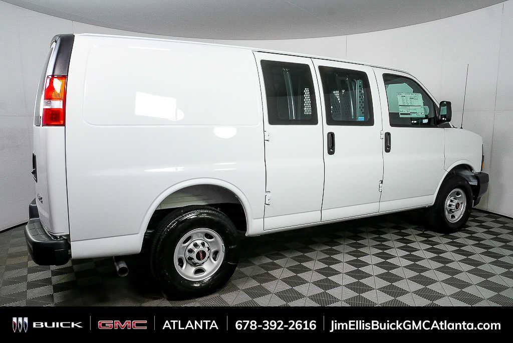 New 2025 GMC Savana 2500 w/ Driver Convenience Package RWD image 2
