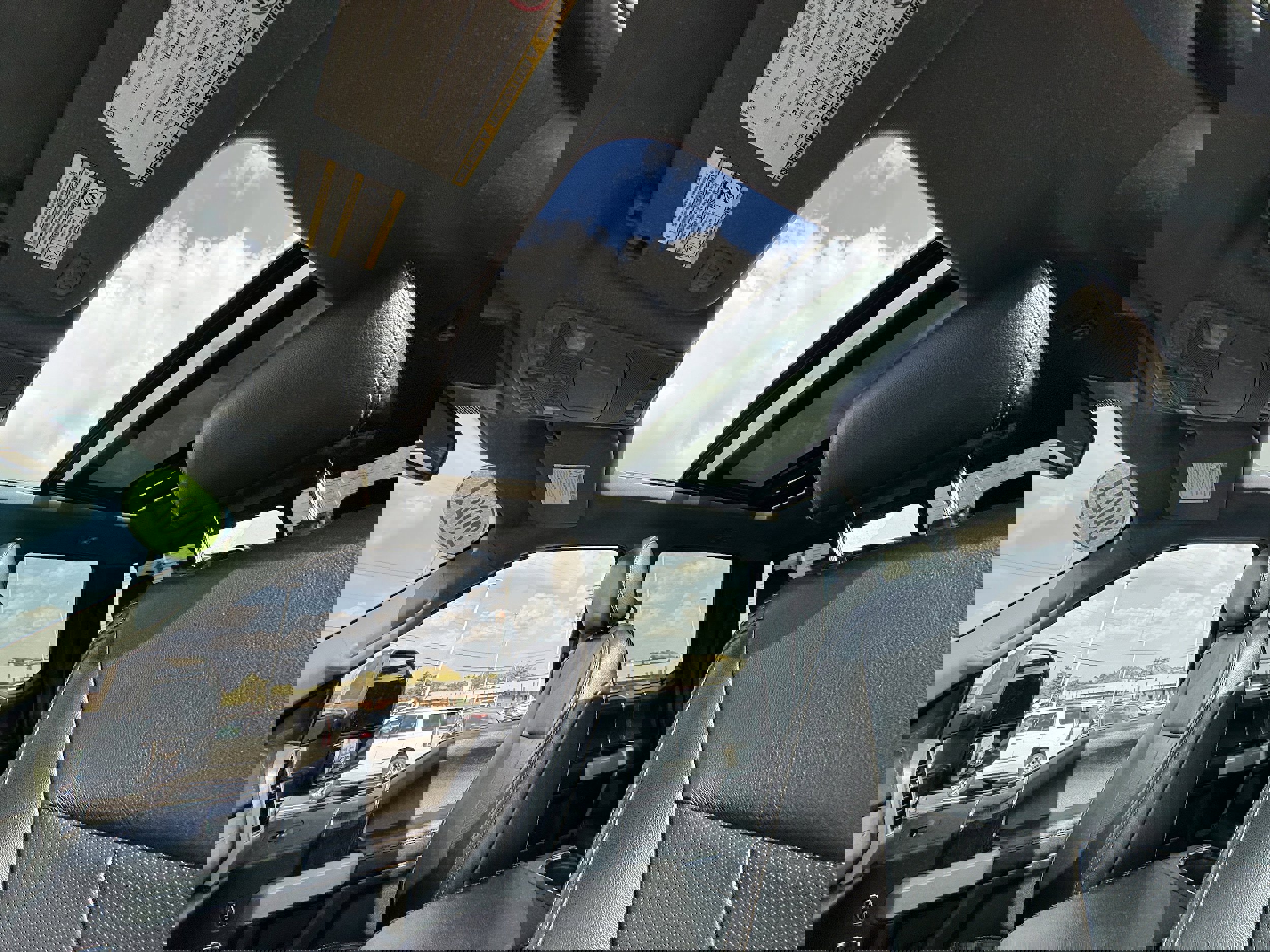 Used 2021 Ford F250 Lariat image 5