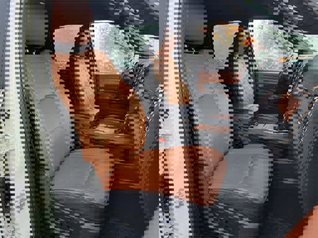 Used 2023 RAM 3500 Limited image 16