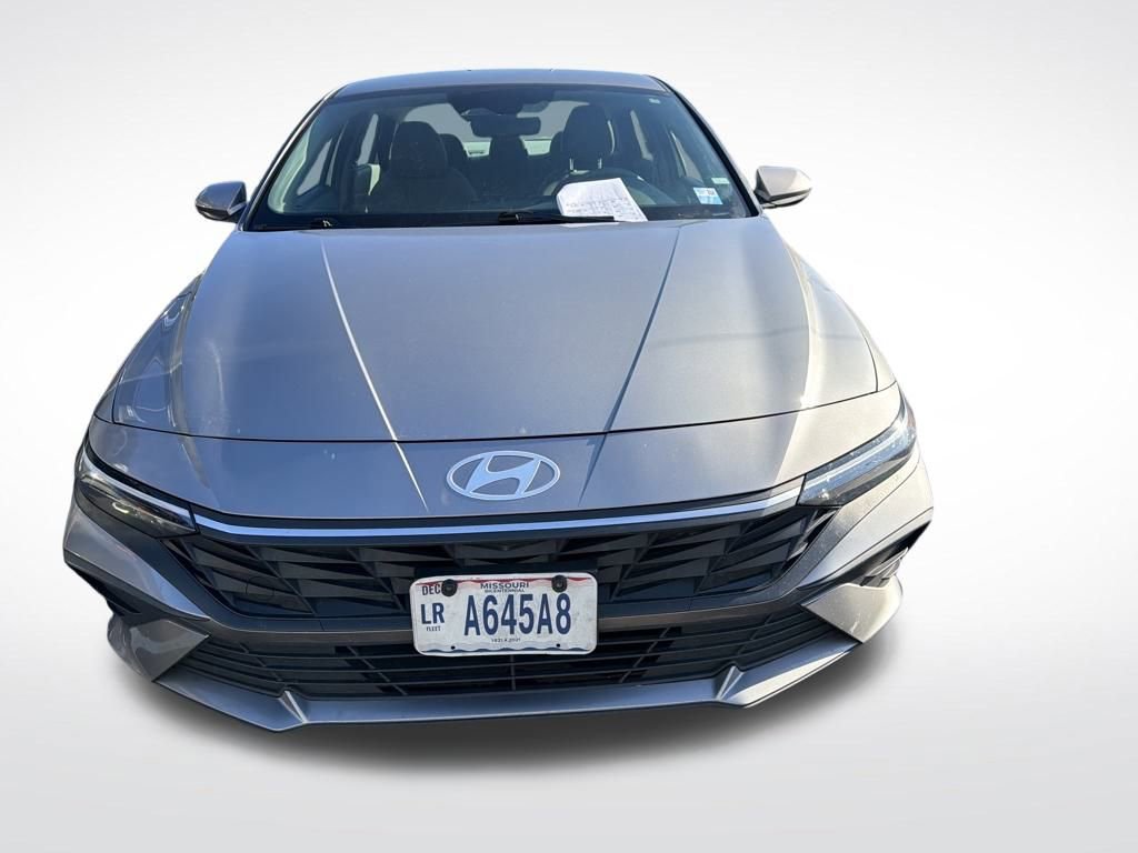 Used 2024 Hyundai Elantra SEL image 14