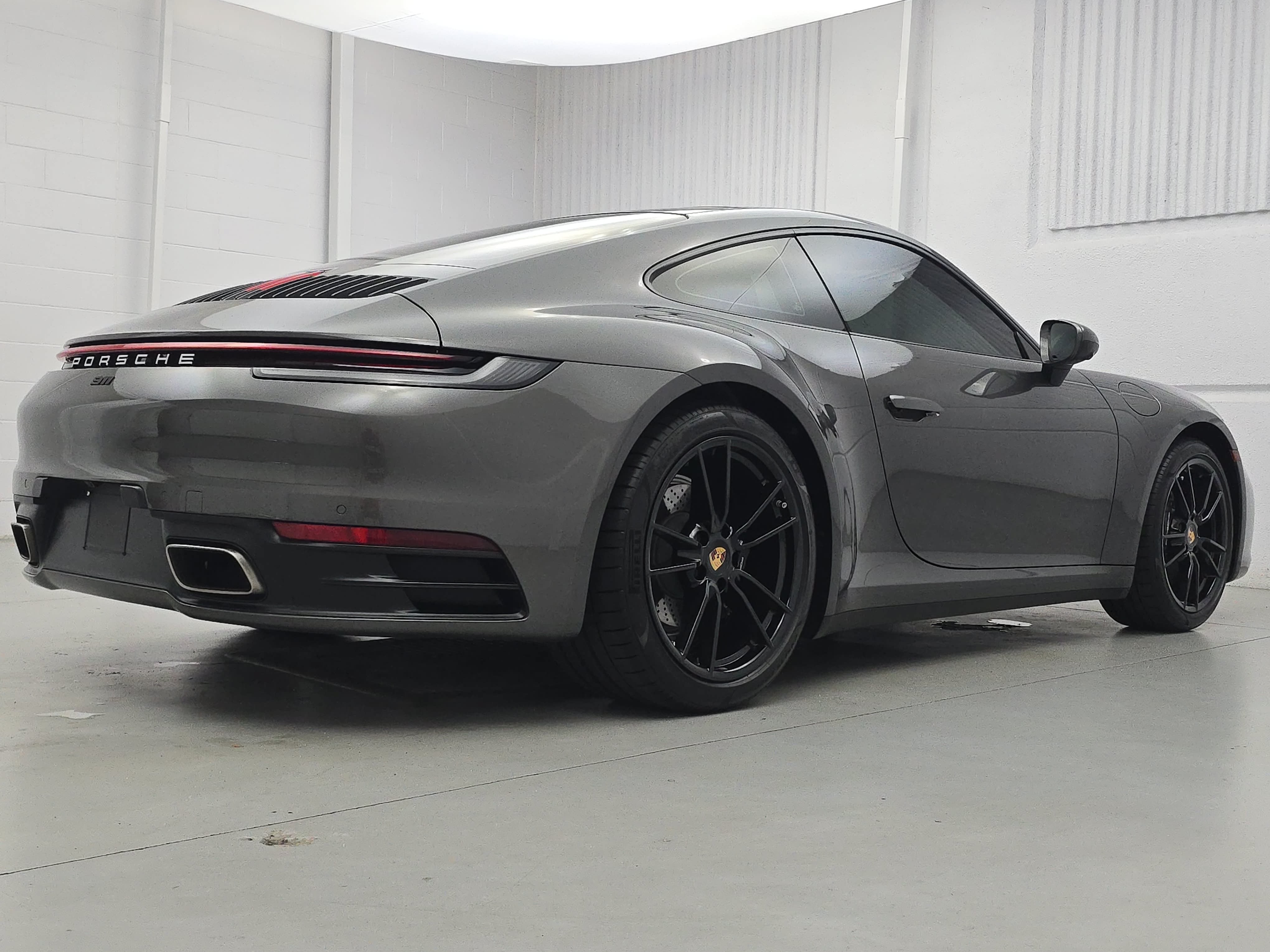 Certified 2022 Porsche 911 Carrera RWD image 7