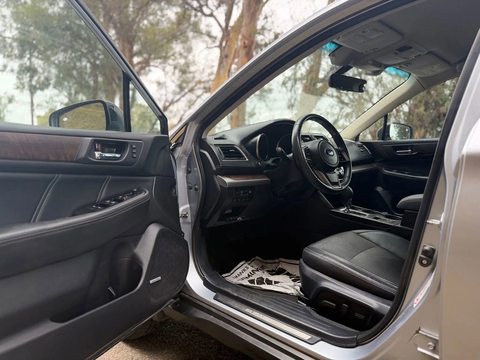 Used 2019 Subaru Outback 2.5i Limited w/ Popular Package #2 AWD/4WD image 9