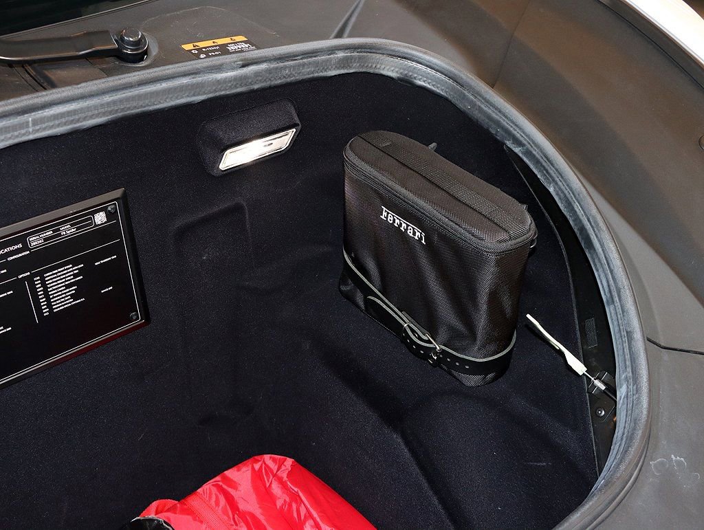 Certified 2022 Ferrari F8 Tributo image 99