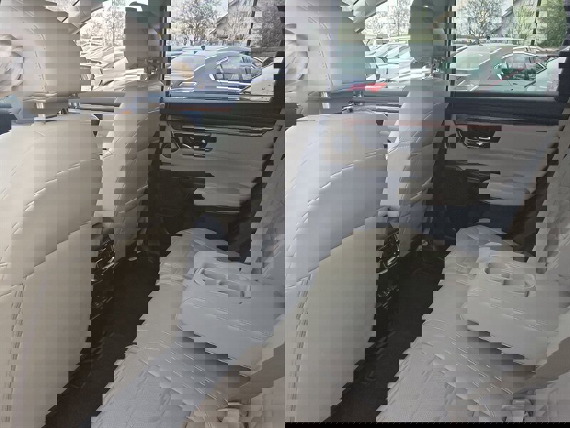 Used 2018 Honda CR-V Touring image 16