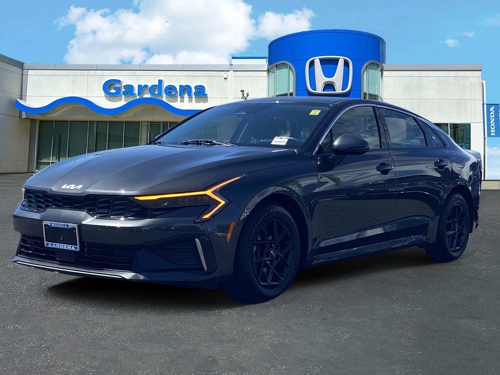 Used 2025 Kia K5 LXS FWD image 3