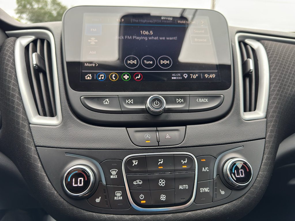 Certified 2024 Chevrolet Malibu LT FWD image 22