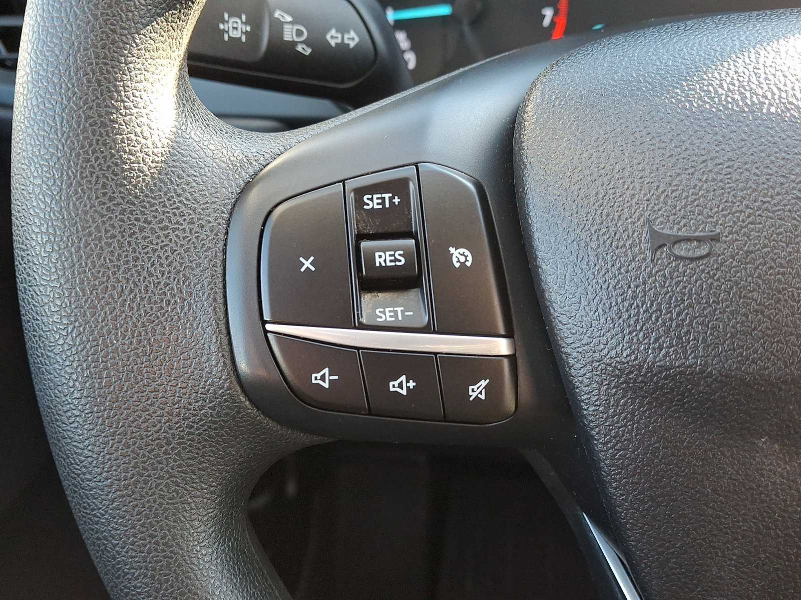 Certified 2022 Ford Escape SE image 28