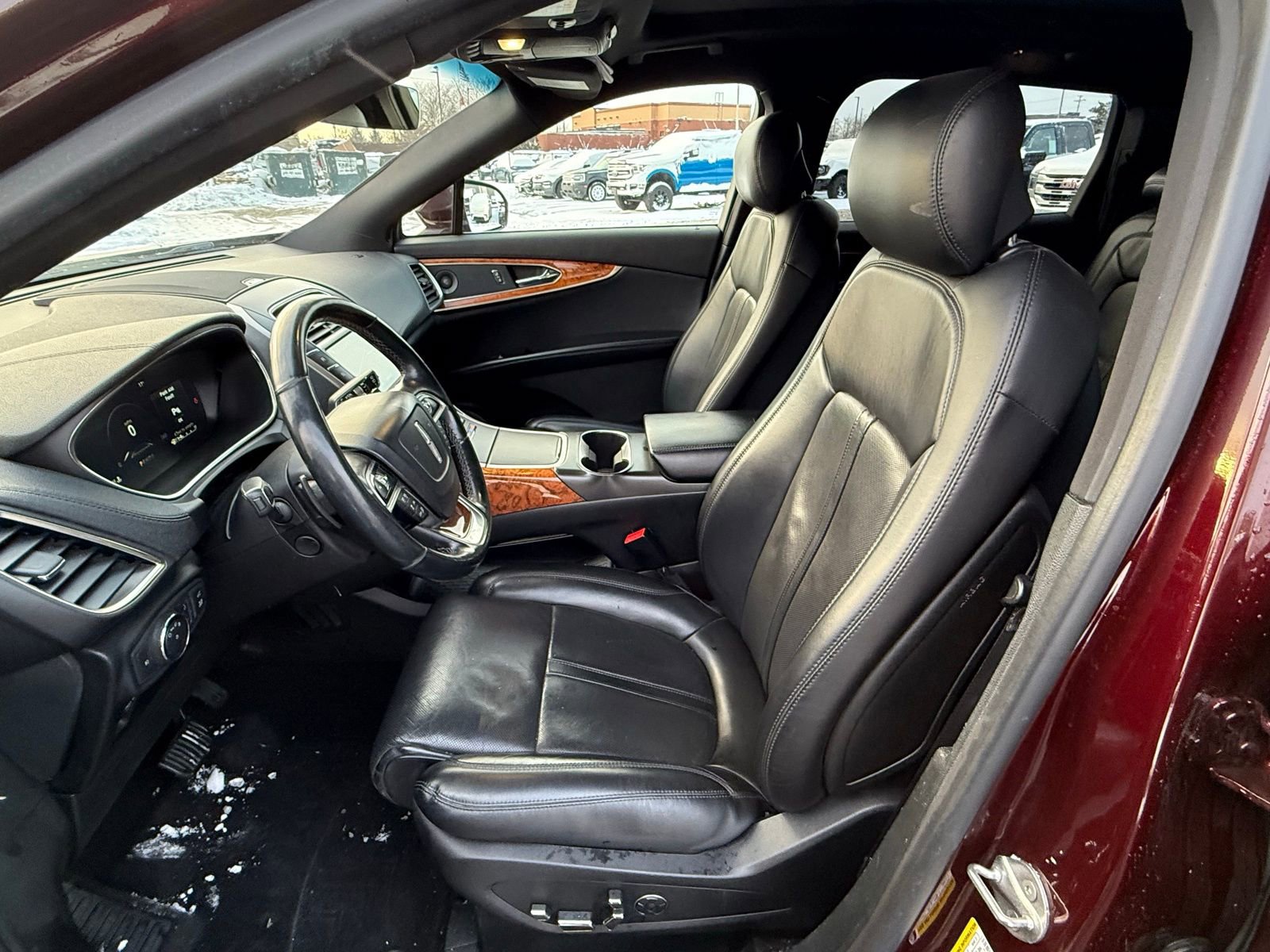 Used 2020 Lincoln Nautilus Reserve w/ Equipment Group 201A image 12