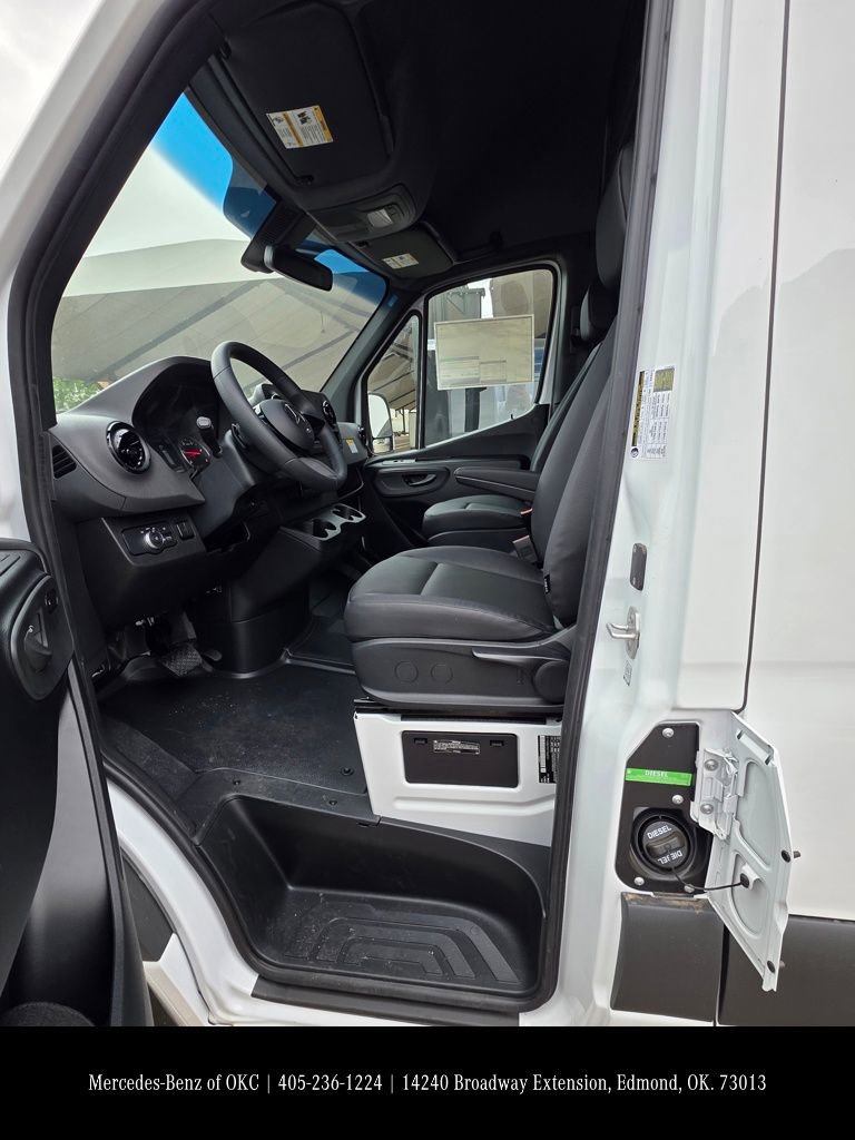 New 2026 Mercedes-Benz Sprinter 2500 image 11