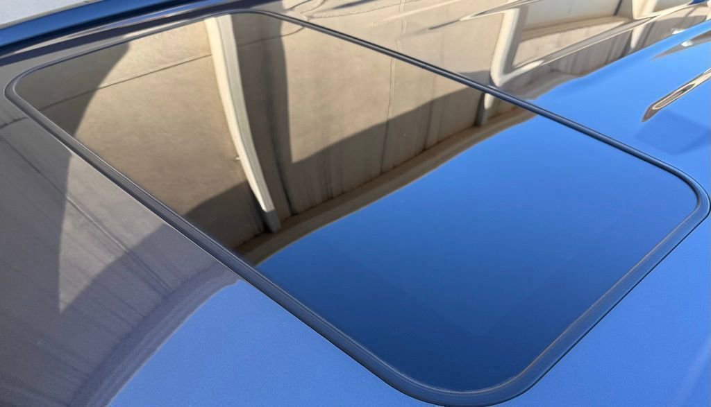 Used 2024 Toyota RAV4 XLE Premium image 15