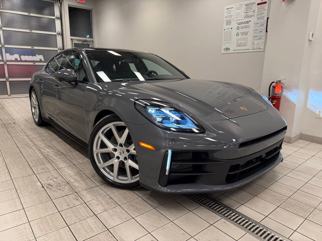 New 2026 Porsche Panamera 4 image 9