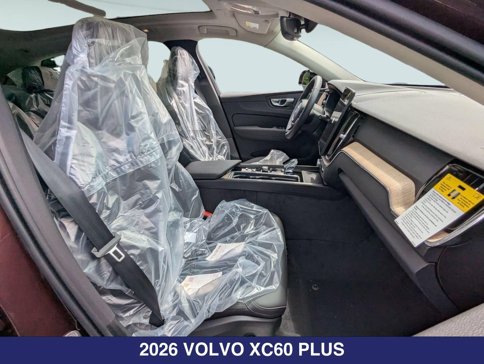 New 2026 Volvo XC60 B5 Plus w/ Protection Package Premier AWD/4WD image 23