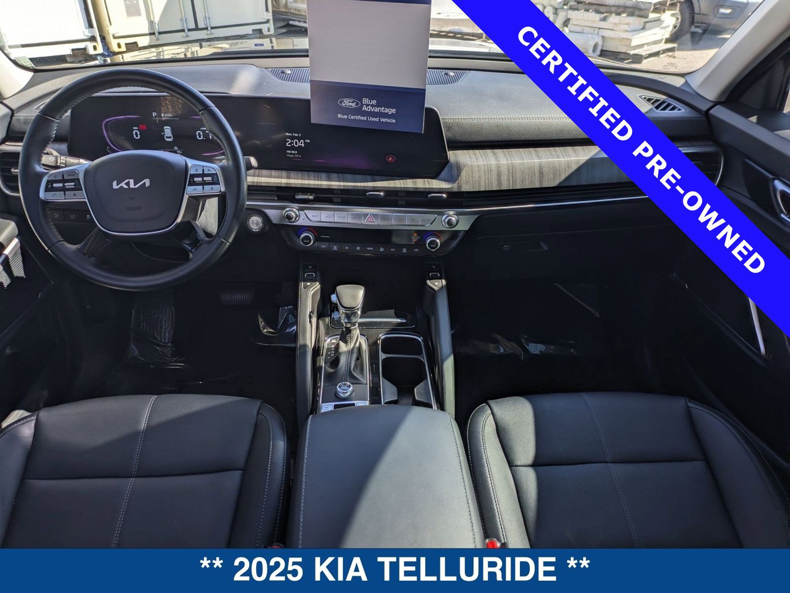 Used 2025 Kia Telluride EX image 16