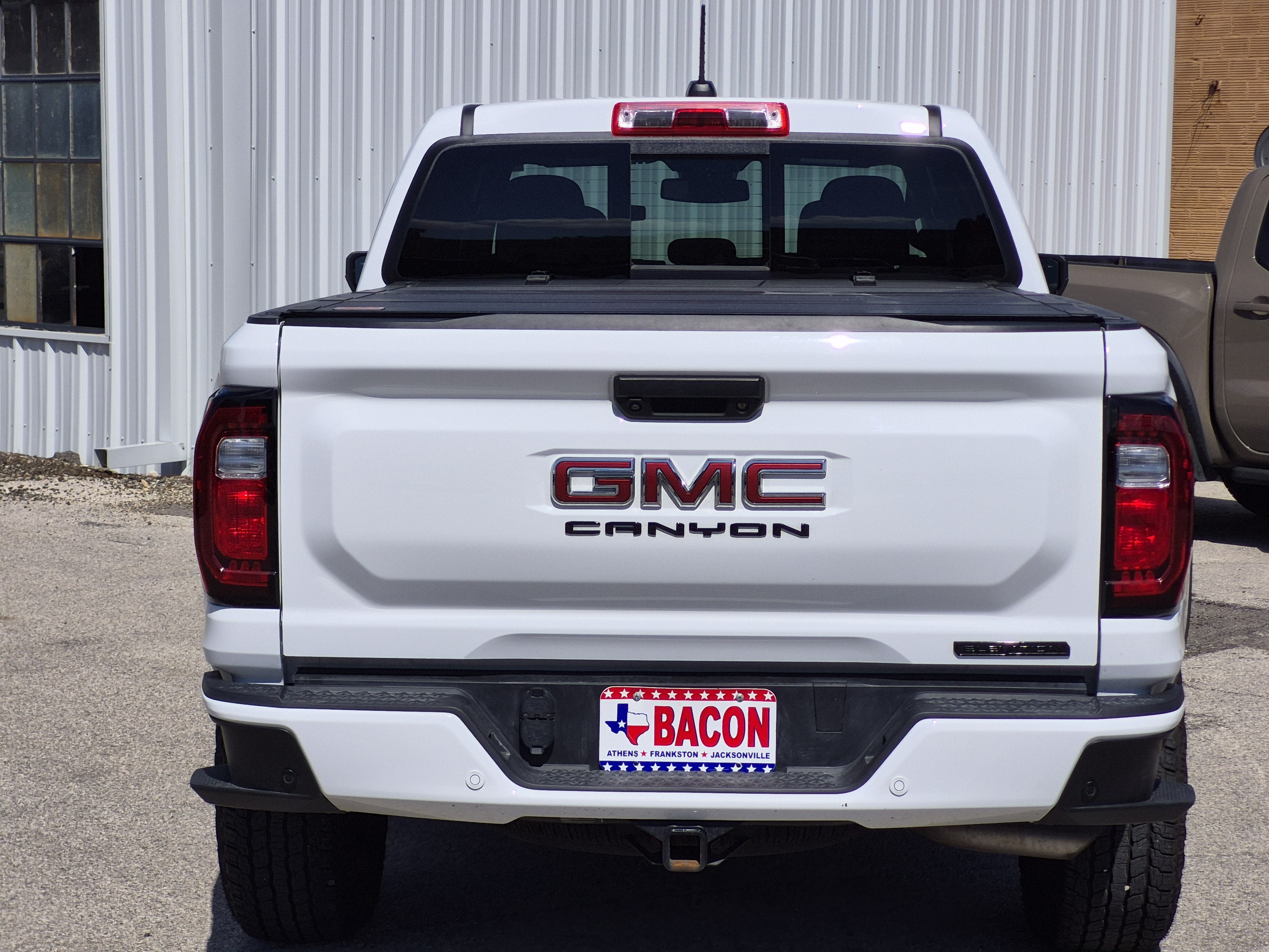 Used 2024 GMC Canyon Elevation w/ Convenience Package AWD/4WD image 5