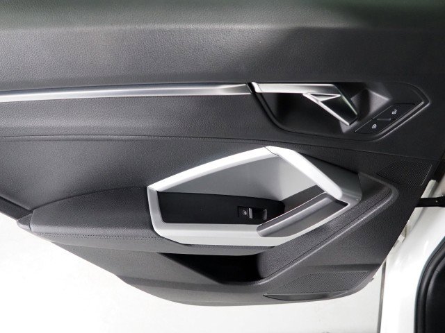 Used 2019 Audi Q3 2.0T Premium image 49
