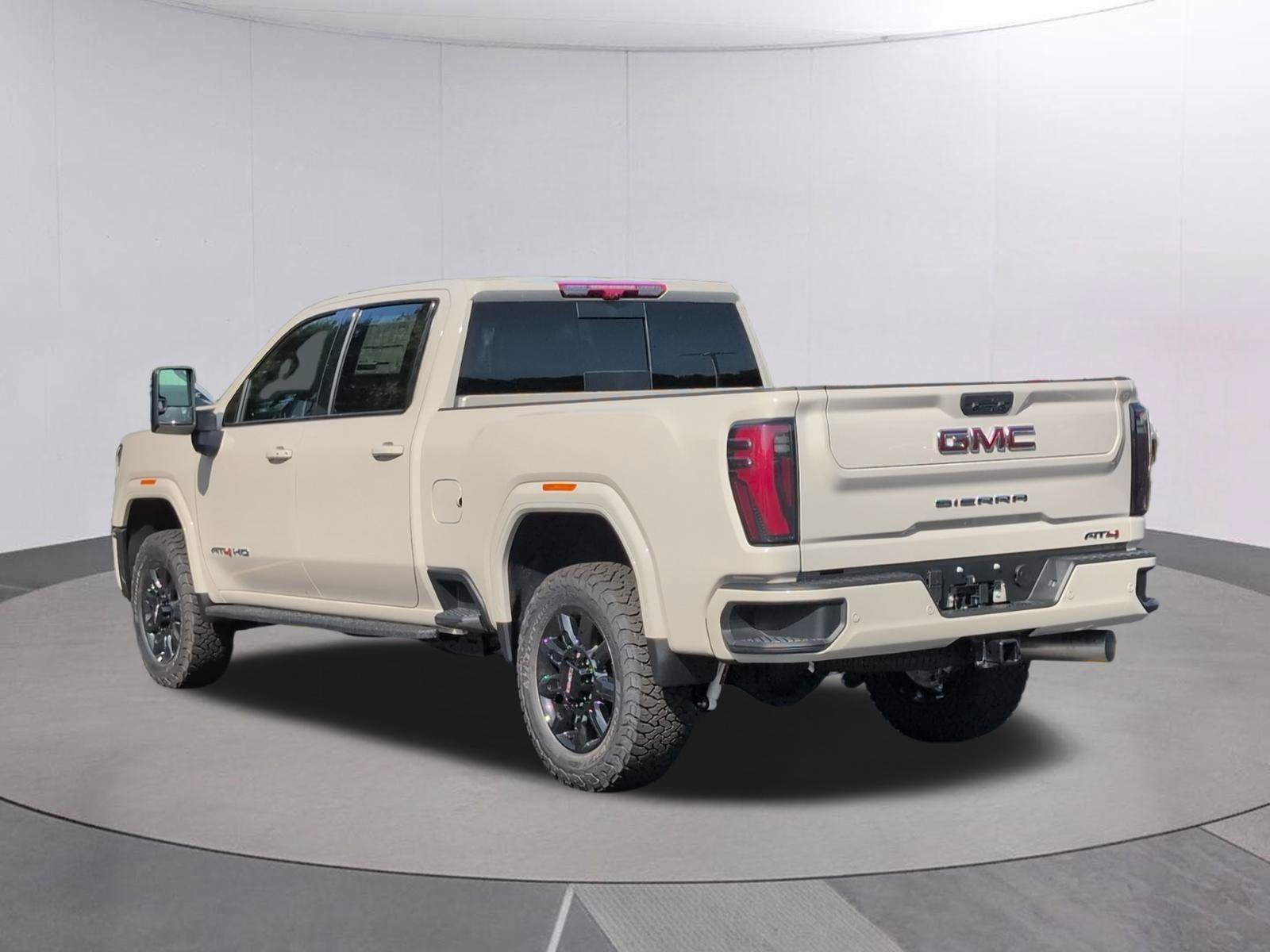New 2026 GMC Sierra 2500 AT4 w/ AT4 Premium Plus Package AWD/4WD image 3