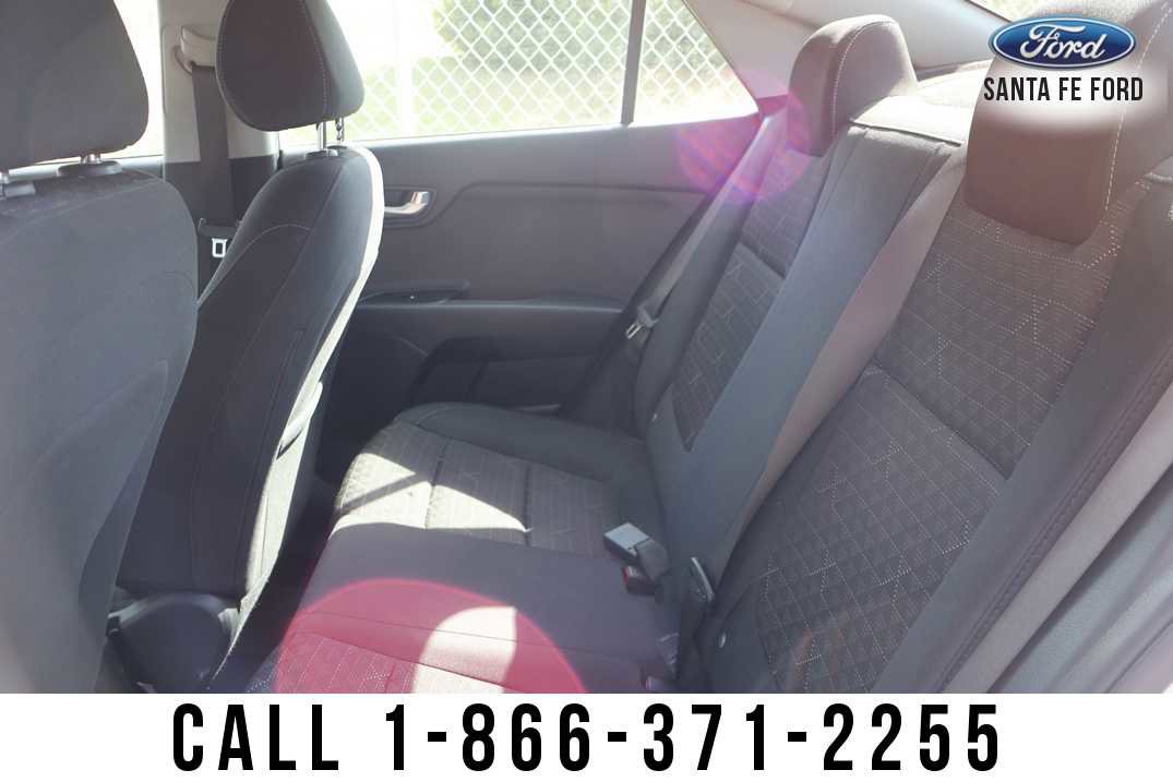 Used 2019 Kia Rio LX image 14