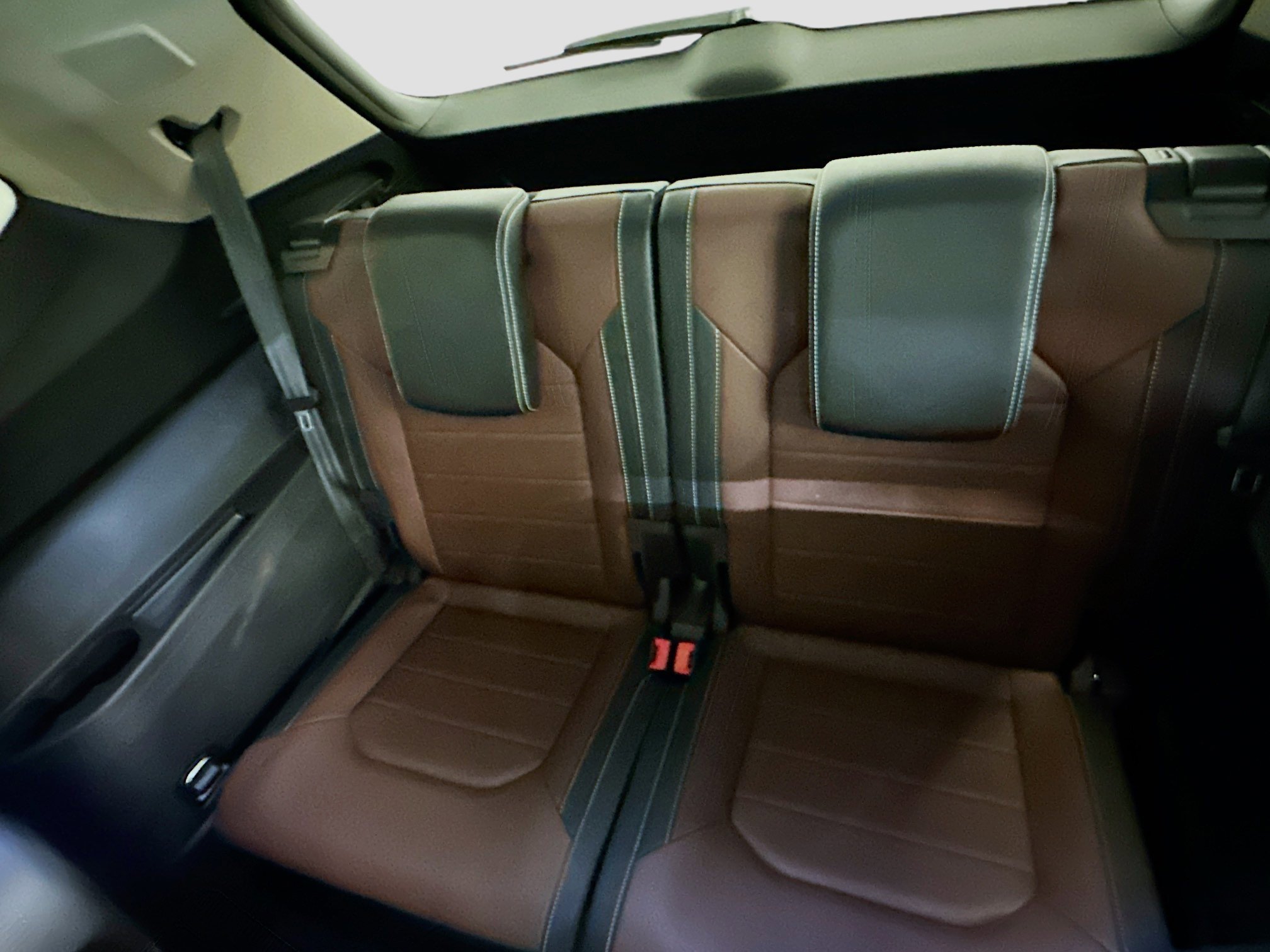 Used 2021 Volkswagen Atlas SEL Premium image 31