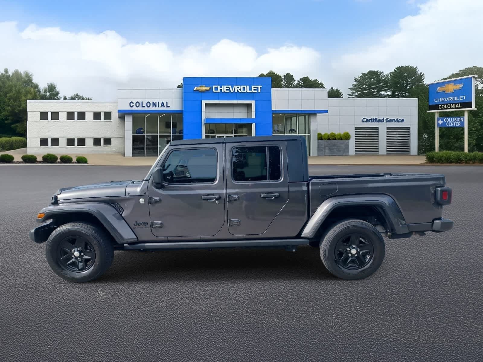 Used 2020 Jeep Gladiator Sport w/ Quick Order Package 24S AWD/4WD image 6