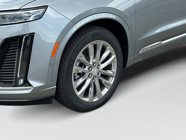 Used 2025 Cadillac XT6 Premium Luxury w/ Technology Package image 17
