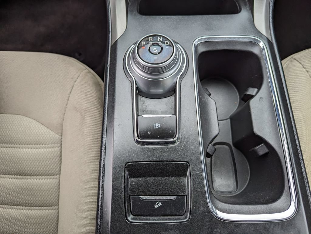 Used 2017 Ford Fusion S FWD image 26