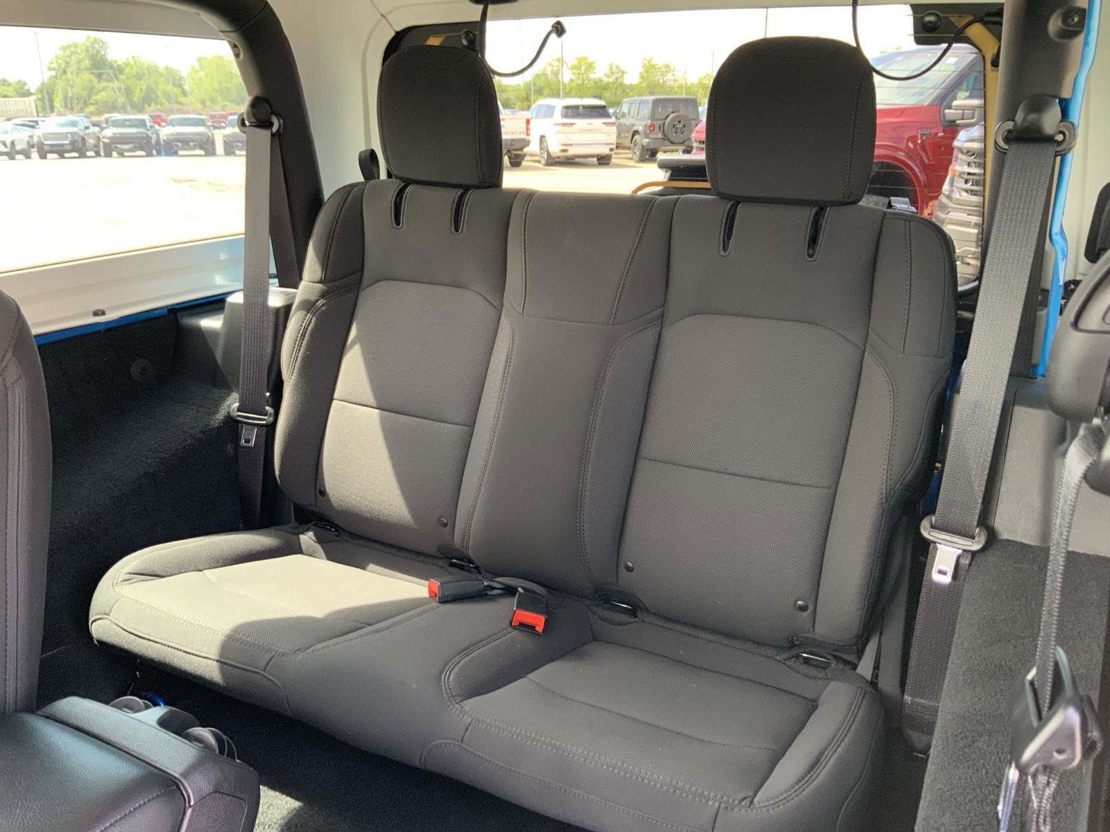 Used 2023 Jeep Wrangler Sport AWD/4WD image 47
