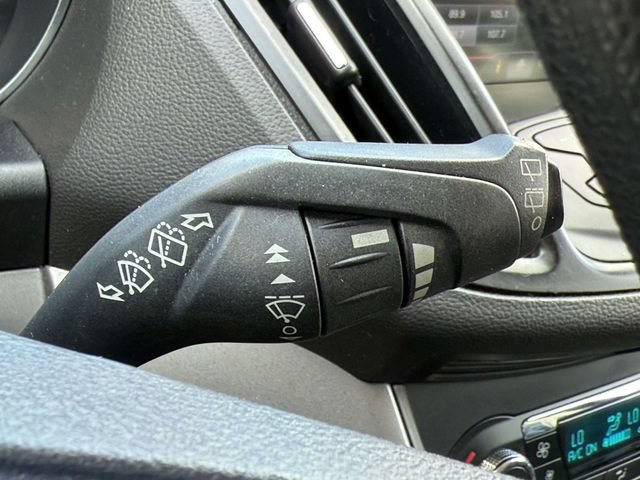 Used 2014 Ford Escape SE w/ Equipment Group 201A FWD image 25