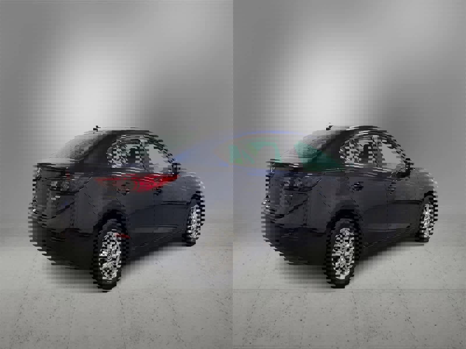 Used 2016 MAZDA MAZDA3 i Touring w/ Popular Equipment Package image 8