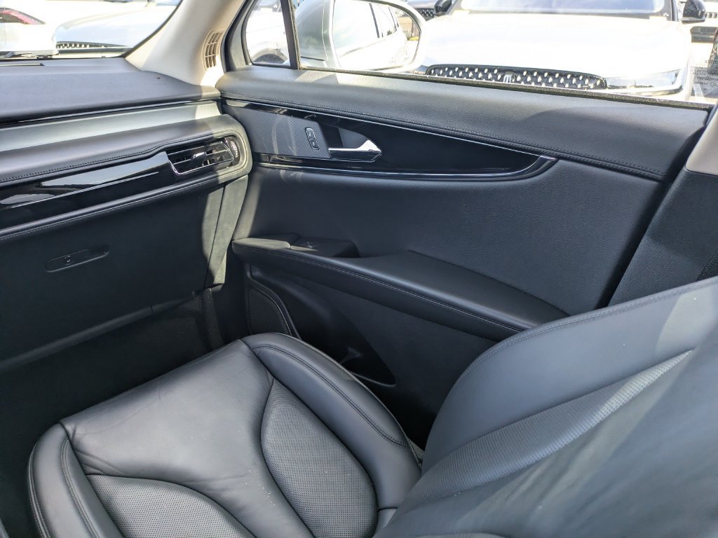Certified 2021 Lincoln Nautilus FWD w/ Equipment Group 101A image 20