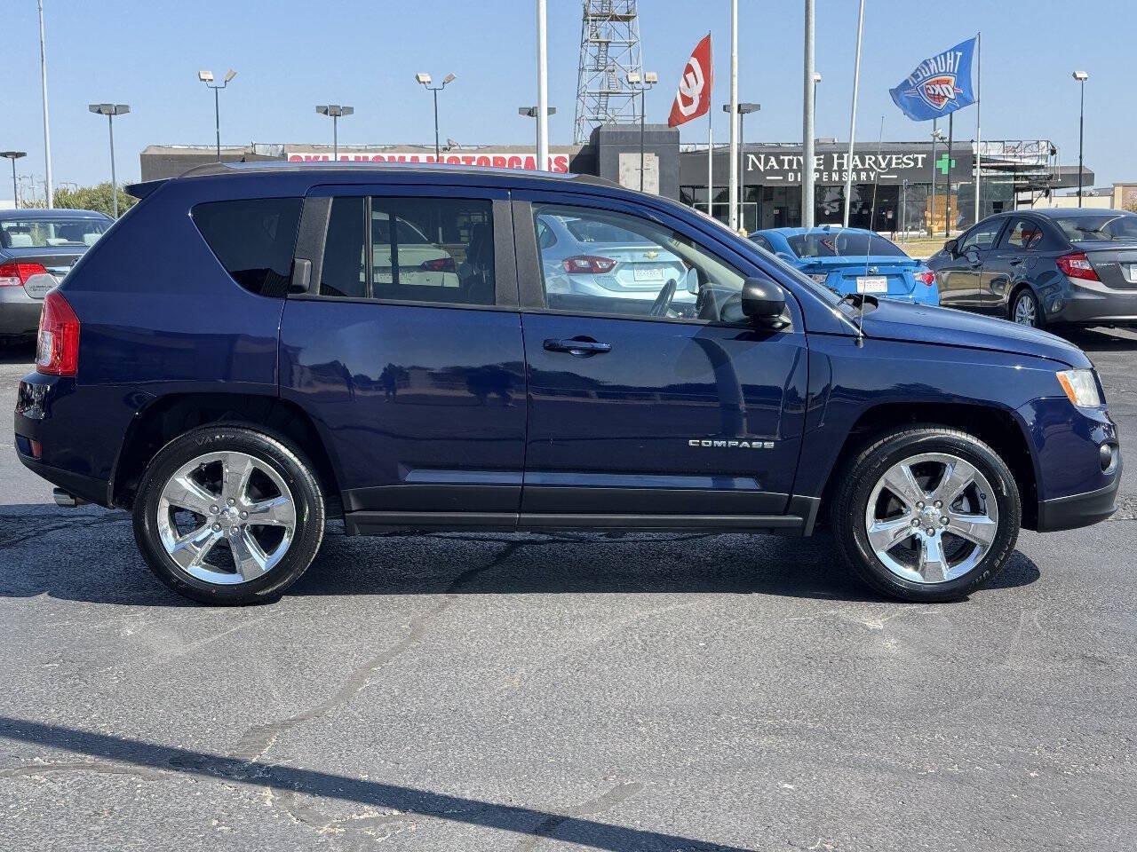 Used 2012 Jeep Compass Limited w/ Sun/Sound Group FWD image 4