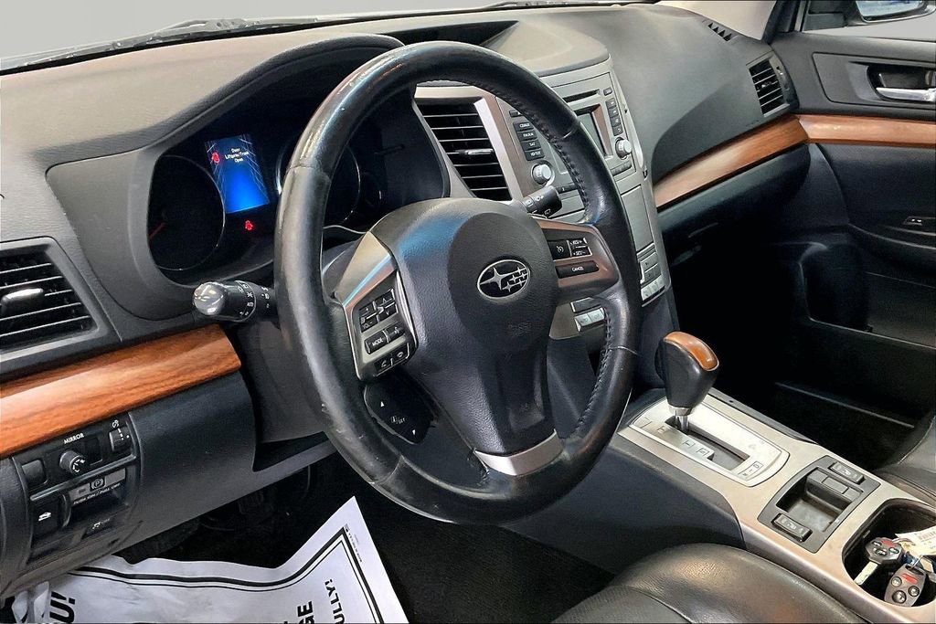 Used 2014 Subaru Outback 2.5i Limited AWD/4WD image 19