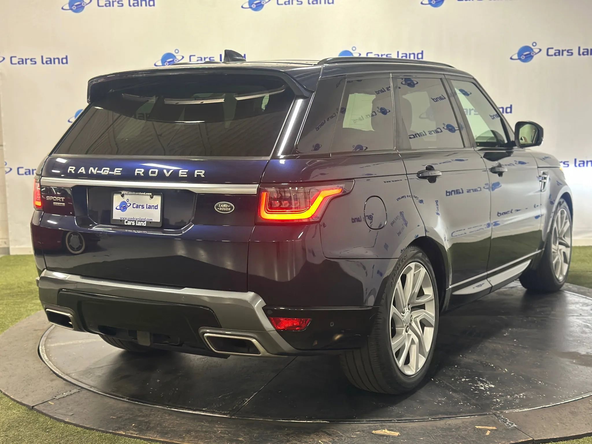 Used 2019 Land Rover Range Rover Sport HSE image 3