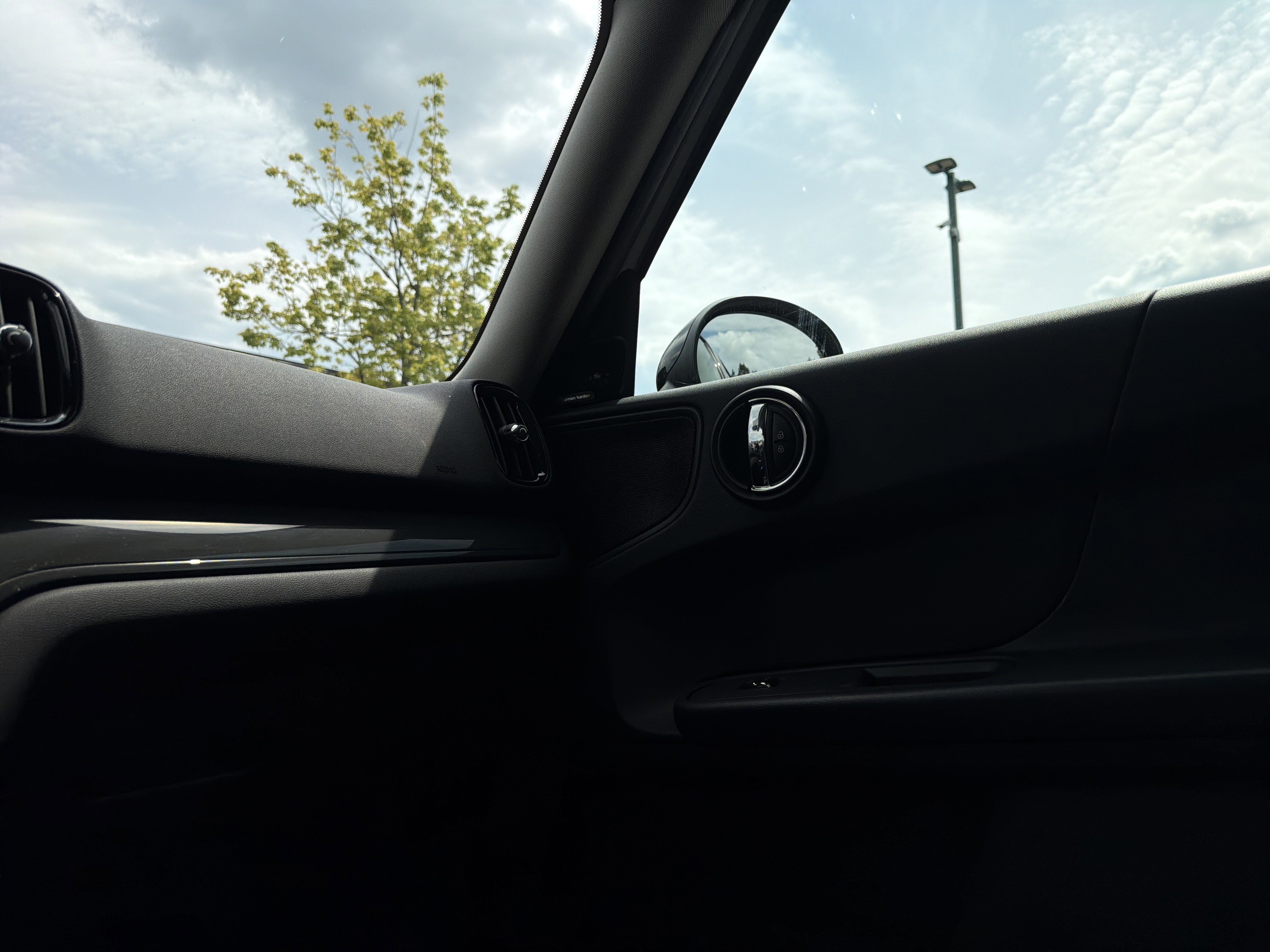 Used 2018 MINI Cooper Countryman FWD image 19