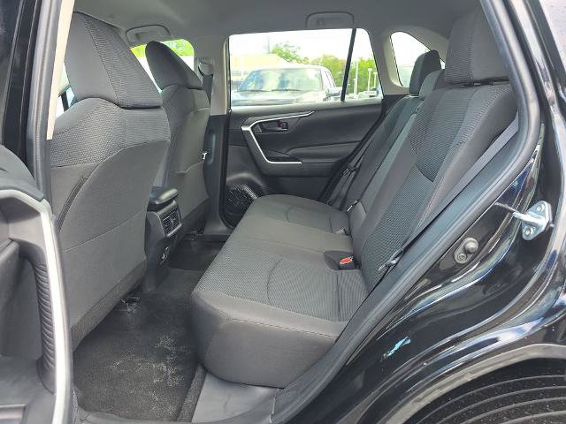 Used 2024 Toyota RAV4 LE AWD/4WD image 16