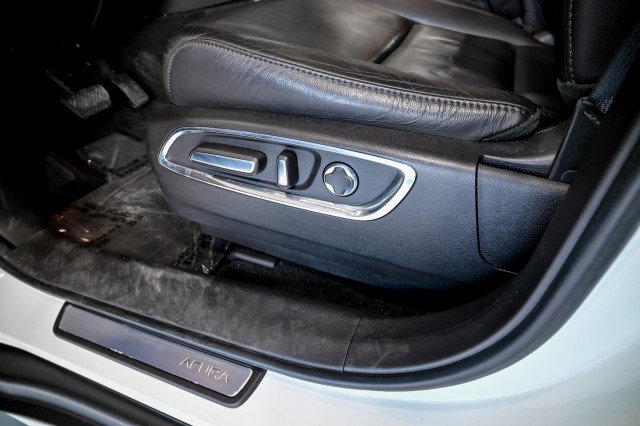 Used 2019 Acura MDX SH-AWD image 19