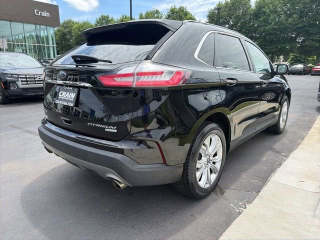 Used 2020 Ford Edge Titanium w/ Cargo Accessory Package FWD image 9