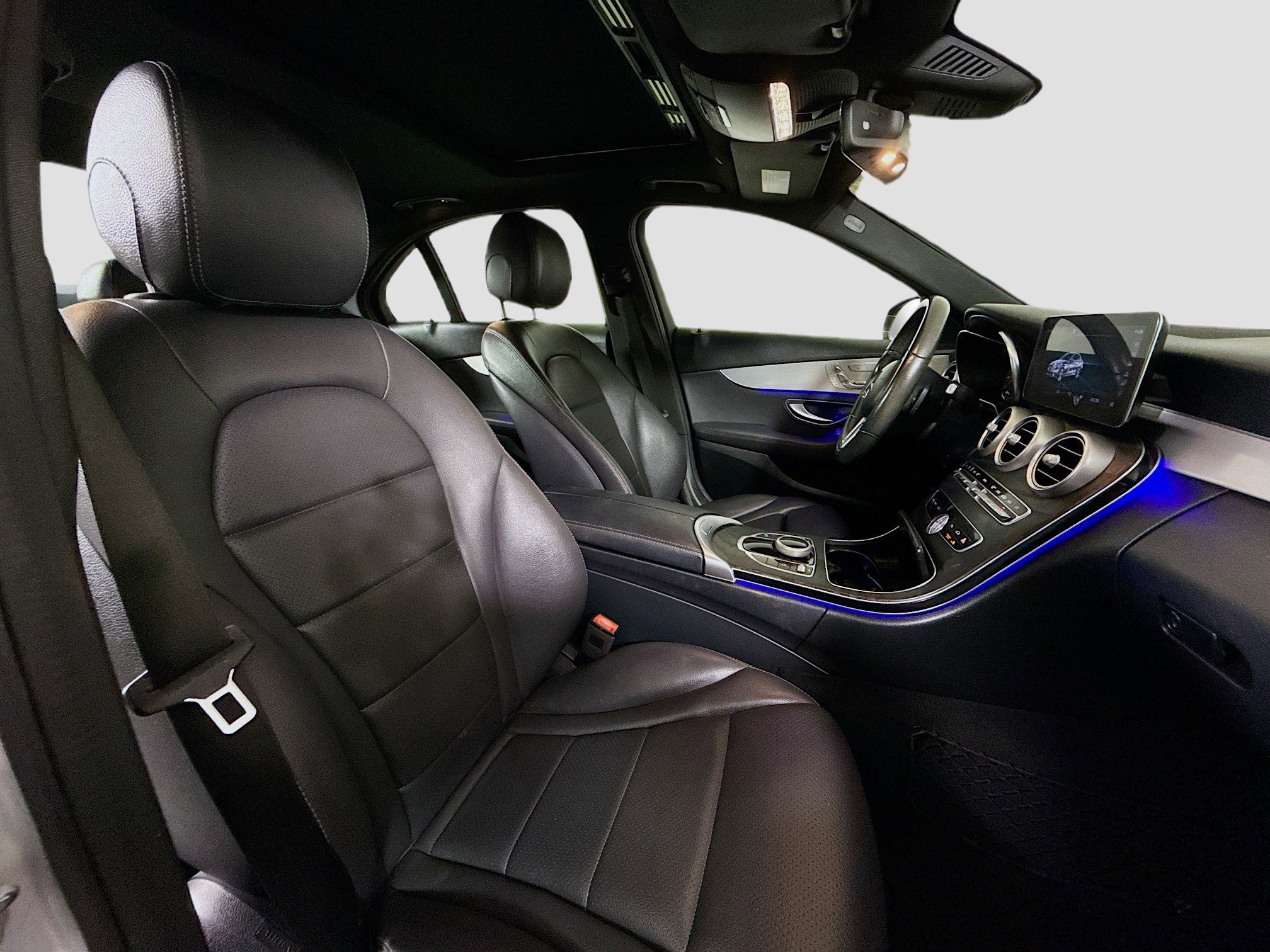 Used 2021 Mercedes-Benz C 300 Sedan w/ Premium Package image 29