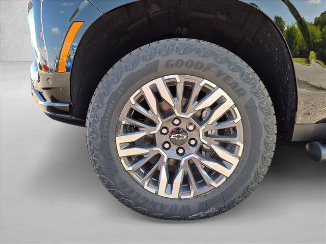 New 2026 Chevrolet Tahoe Z71 w/ Comfort Package AWD/4WD image 10