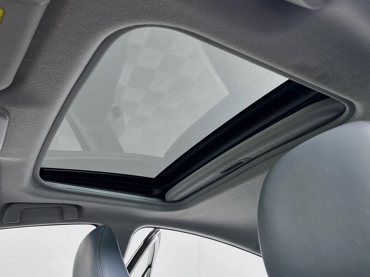 Used 2017 Toyota Prius C Four image 27