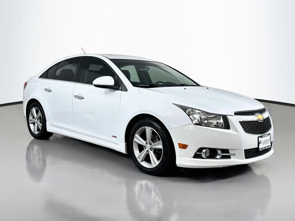 Used 2014 Chevrolet Cruze LT w/ RS Package FWD image 4