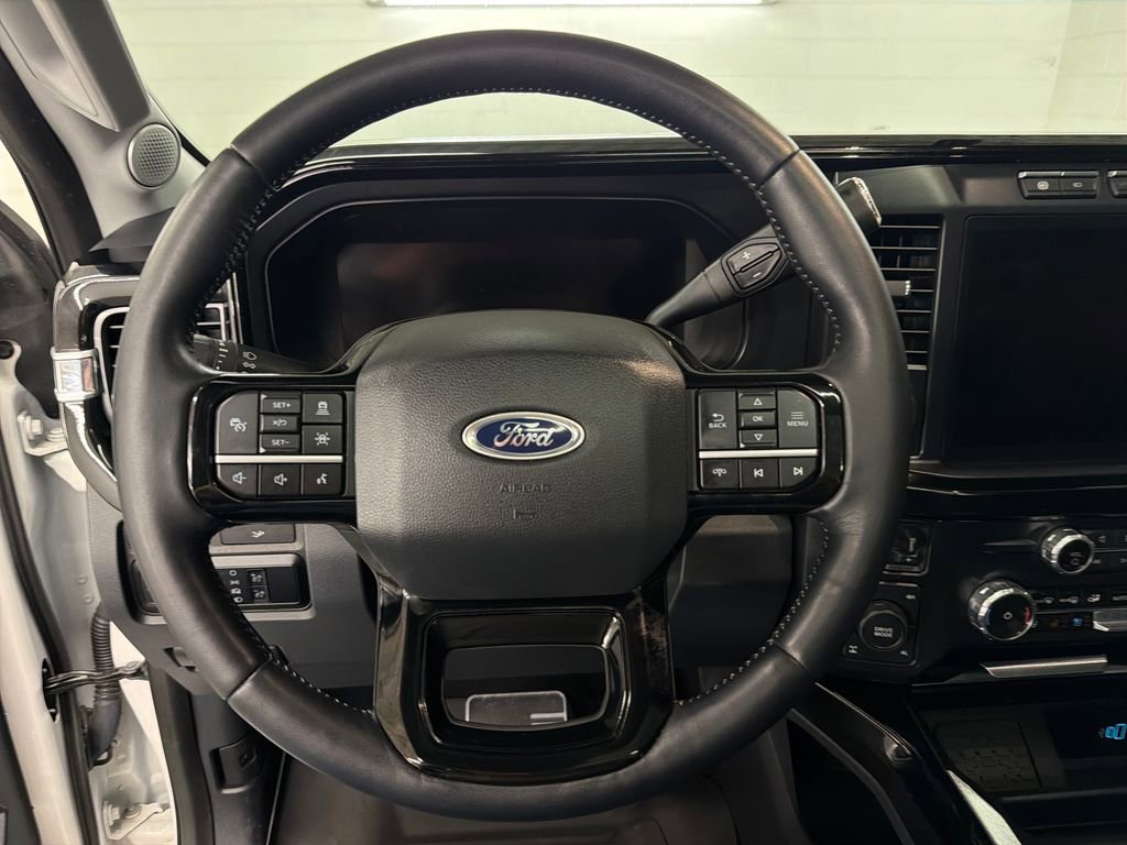 Used 2024 Ford F250 Lariat w/ Lariat Ultimate Package AWD/4WD image 19