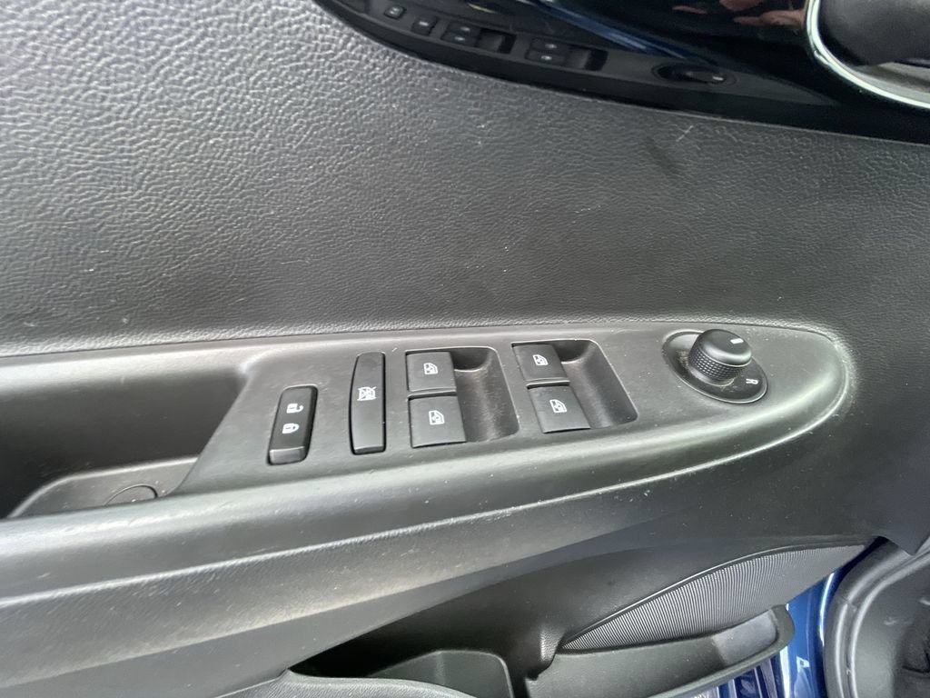 Certified 2022 Chevrolet Spark LT FWD image 21