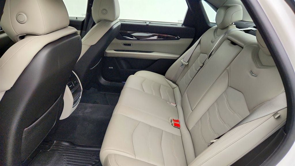 Used 2018 Cadillac CT6 Premium Luxury w/ Super Cruise Package AWD/4WD image 20