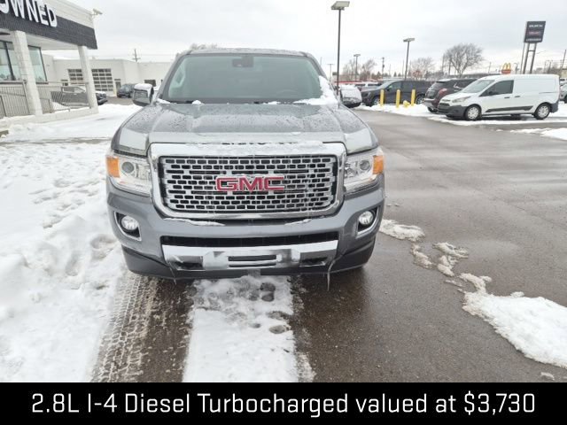 Used 2019 GMC Canyon Denali image 3