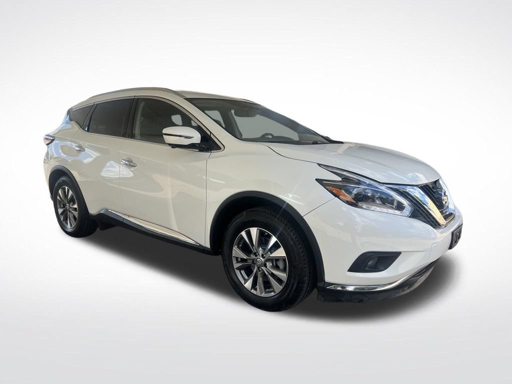Used 2018 Nissan Murano SL w/ Cargo Package FWD image 3
