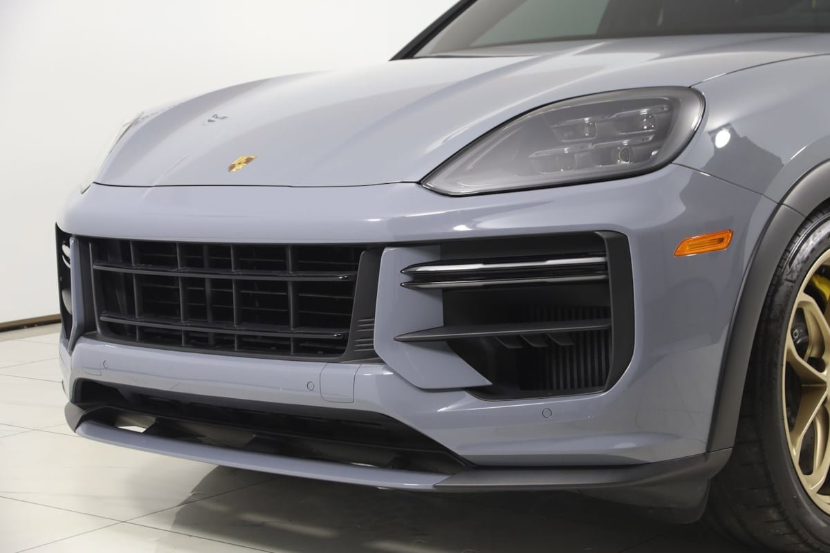 Used 2024 Porsche Cayenne Turbo GT image 77