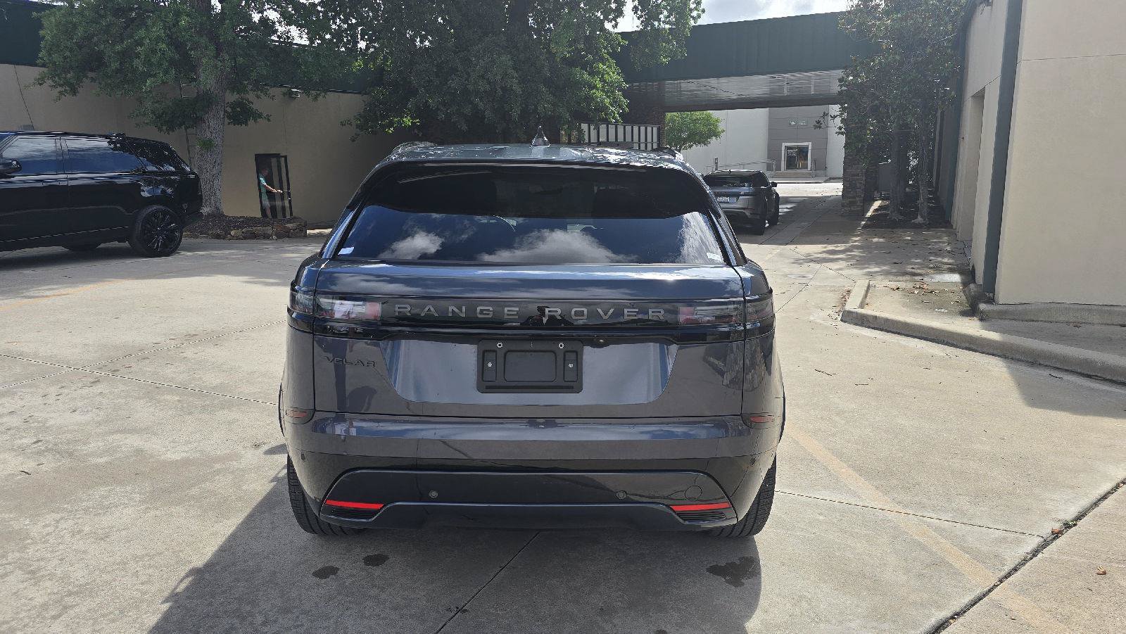 Certified 2026 Land Rover Range Rover Velar Dynamic SE AWD/4WD image 3